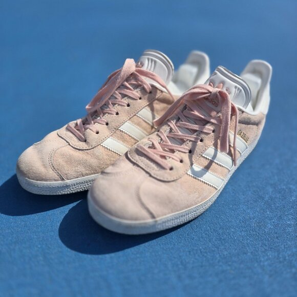 Adidas Gazelle in pink - women's size 8 - Picture 2 of 6
